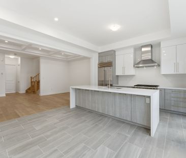 For Lease - 2A McCachen Street, Richmond Hill, Ontario - Photo 4