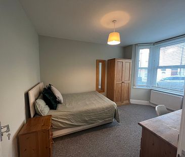 4 Bed Student Accommodation - Photo 6