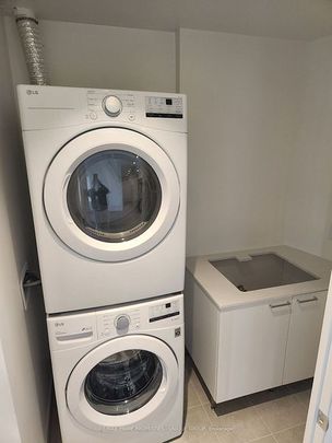 For Lease - 293 The Kingsway N/A Unit# 808, Toronto, Ontario - Photo 1