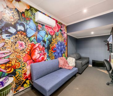 Spacious Family Home in a Quiet Court Location - Photo 1