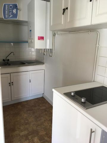 Location Appartement 1 pièce 25m² POITIERS 86000 - Photo 2