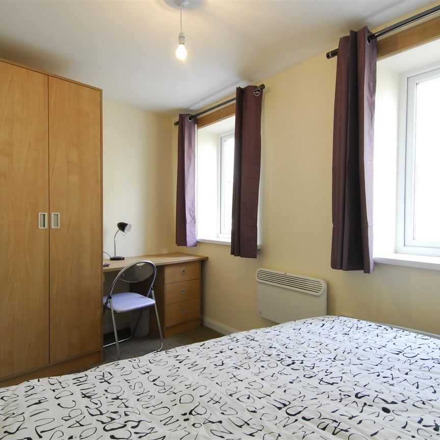 Regent Street, Plymouth - Photo 1