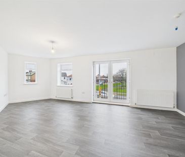 3 bedroom apartment to rent - Photo 6