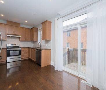 For Lease - 19 Ascalon Drive, Vaughan, Ontario - Photo 6