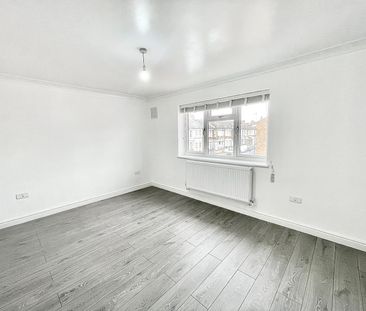 Radlix Road, Leyton E10, London - Photo 3