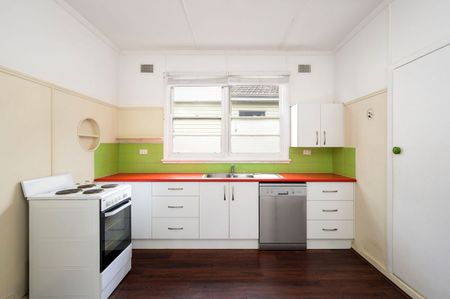 16 Timmins Street, Birmingham Gardens NSW 2287 - House For Rent | Domain - Photo 4