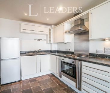 1 bedroom apartment to rent Elmira Way, Salford, Greater Manchester... - Photo 6