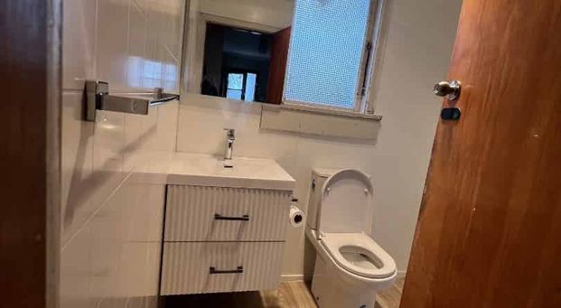 Spacious 3-BedroomHouse with 2 Bathrooms in Hawthorndale, Invercargill - Photo 1