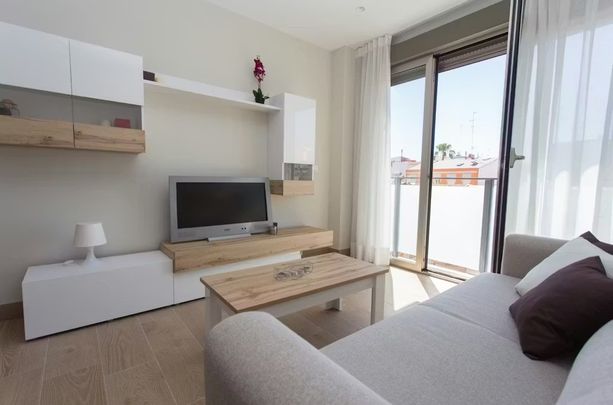 Avinguda de Peris i Valero, Valencia, Valencian Community 46004 - Photo 1