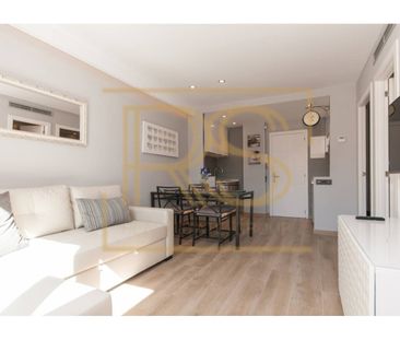 Ático de alquiler en Calle Carretes, El Raval - Photo 4