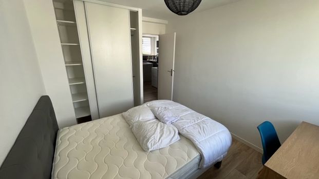 A louer chambre en colocation rive droite - Photo 1