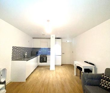 1 Bed Flat, Paxton House, SE25 - Photo 4