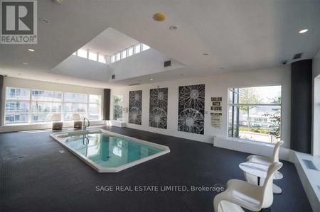 For Lease - 20 Blue Jays Way Unit# 202, Toronto, Ontario - Photo 3