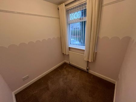 3 bedroom terraced house to rent - Photo 3