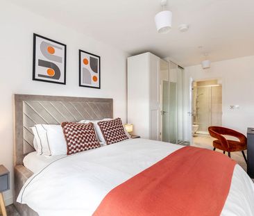 Olympic Park Avenue - Photo 6