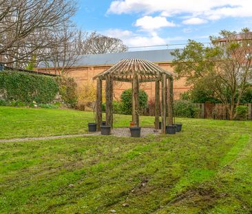 Brooklands, Nutley Lane, Donnybrook, Dublin 4, D04 AW68 - Photo 5