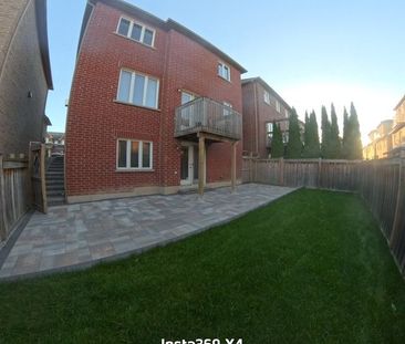 For Lease - 1063 Warby Trail, Newmarket, Ontario - Photo 4