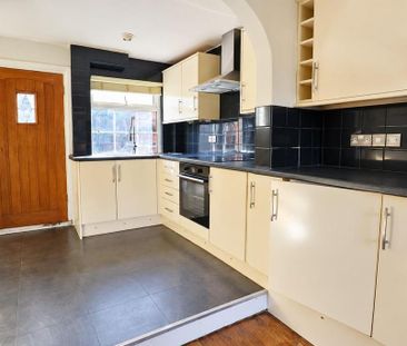 2 bedroom terraced house to rent - Photo 4