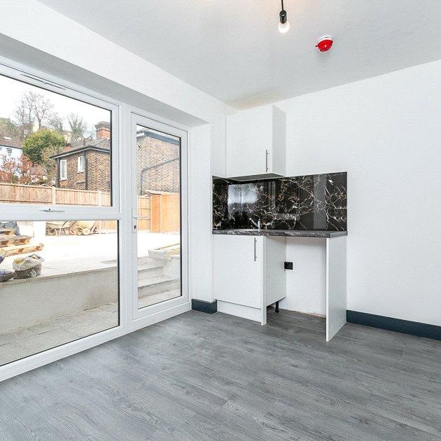 House share to rent - Photo 1