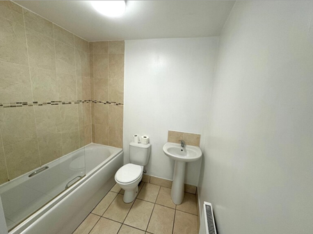 1 bedroom flat to rent - Photo 3