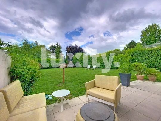 Maison meublée à louer – 4 à 8 mois – 5 min à pied de la gare de Coppet - Foto 1