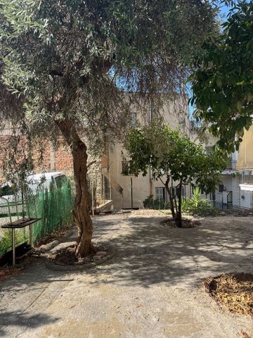 Studio/Γκαρσονιέρα για ενοικίαση Κέντρο (Λαμία) - Φωτογραφία 2