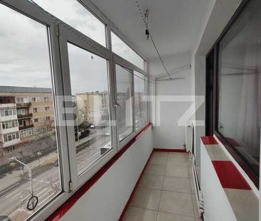 Apartament de 2 camere, 54 mp, centrala termica, Brazda lui Novac - Fotografie 1