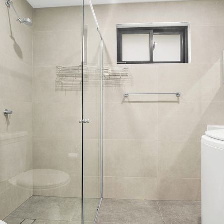 Modern 2 Bedroom Granny Flat - Photo 4