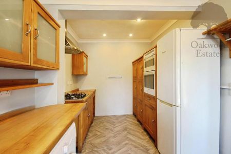 3 bedroom semi-detached house to rent - Photo 5