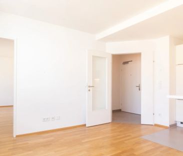 Gemütliche 2 Zimmer Wohnung - Gemeinschaftsdachterrasse zur Nutzung!!! - Photo 2