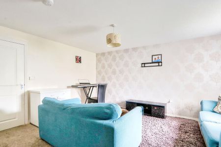 3 bedroom terraced house to rent - Photo 2