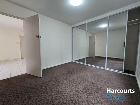Warm & Cosy 2-Bedroom Unit FOR LEASE in Prime Auburn Location - Photo 1
