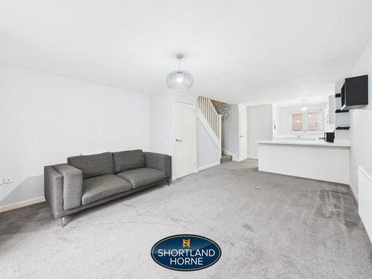 2 bedroom terraced house to rent - Photo 1