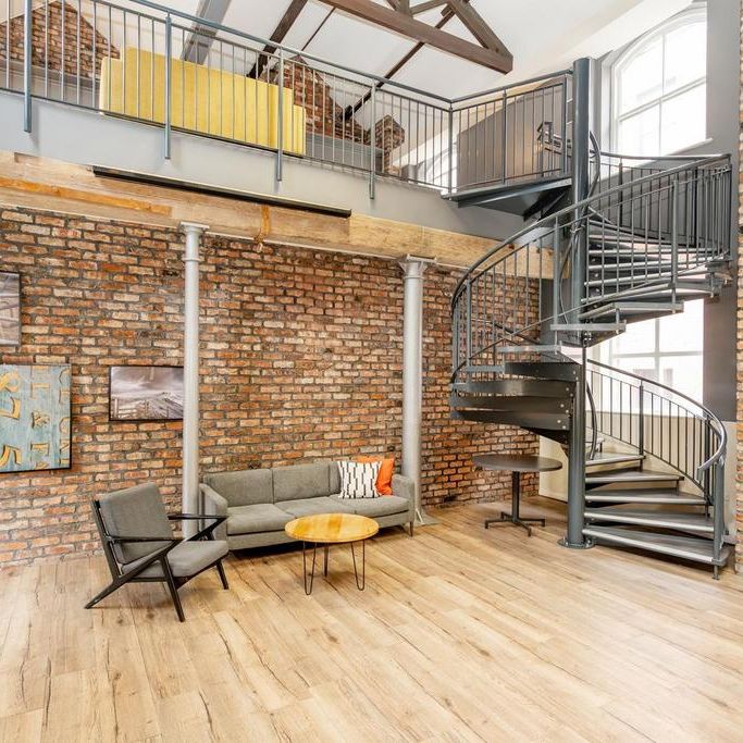 Studio to rent - Photo 1