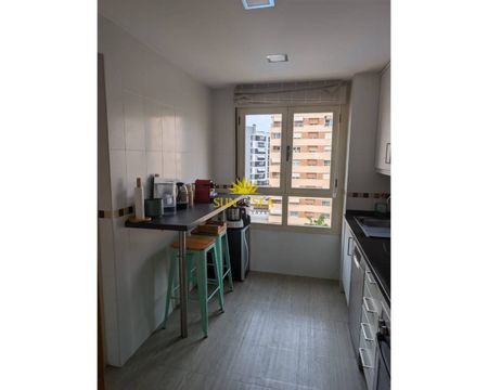 THREE-BEDROOM APARTMENT – ALICANTE - Photo 3