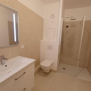 location Appartement T1 DE 29.38m² À VANVES - Photo 2