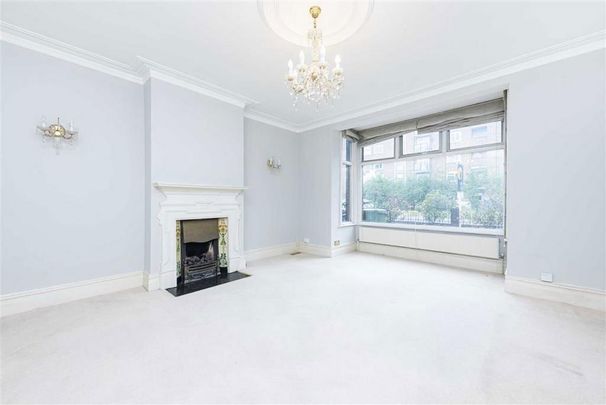 4 bedroom terraced house to rent - Photo 1