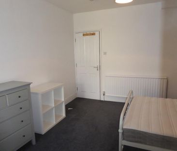 1 bedroom ground floor flat to rent - Photo 1