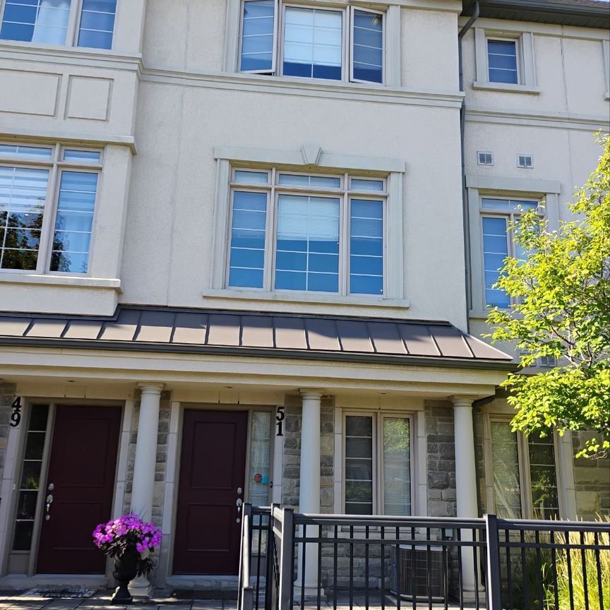 For Lease - 51 Beverley Glen Boulevard Unit# 42, Vaughan, Ontario - Photo 1