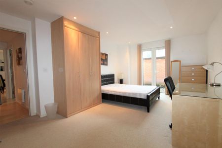 2 bedroom flat to rent - Photo 3