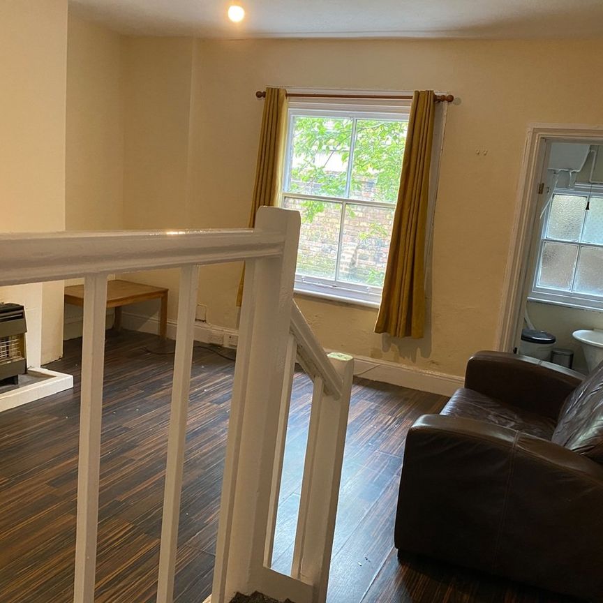 1 Bed Flat, South Albert Road, L17 - Photo 1