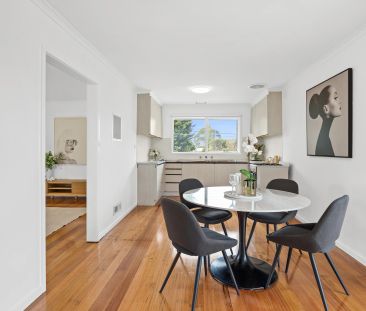 Charming 3-Bedroom Family Home - Prime Location Near Park, Schools ... - Photo 6