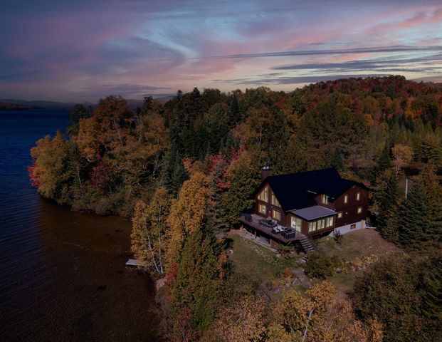 À louer / Maison à étages - Photo 1