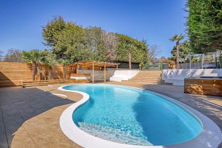 Courtland Drive, Chigwell - Photo 3