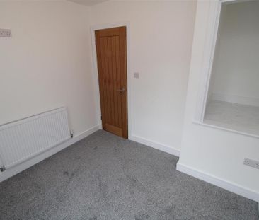 2 bedroom house to rent - Photo 5