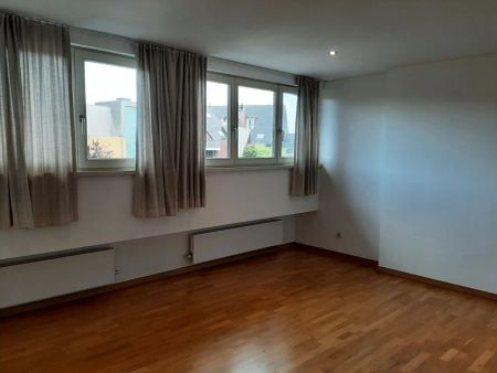 Perfect gelegen appartement te Diepenbeek - Photo 4
