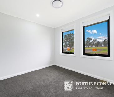 77 Tenth Avenue, Austral, NSW 2179 - Photo 3