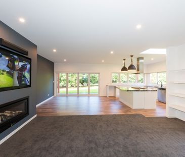 Barn Like Executive Home - Photo 1