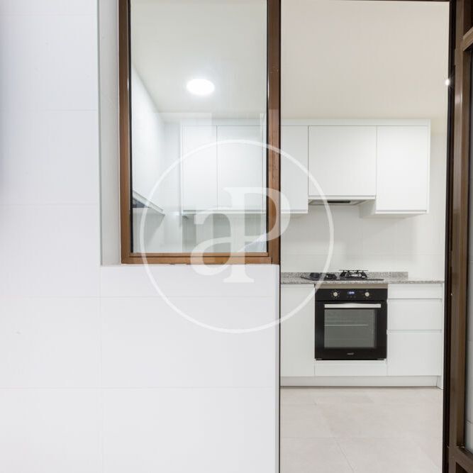 Flat for rent in Patraix (Valencia) - Photo 1
