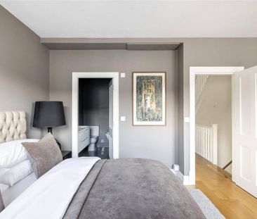 5 bedroom end of terrace house to rent - Photo 1